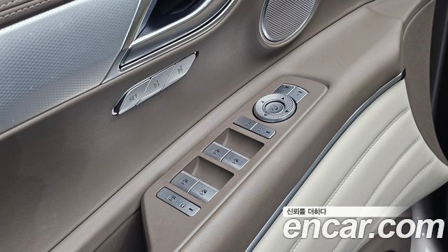 Genesis GV80 2020 — photo 17