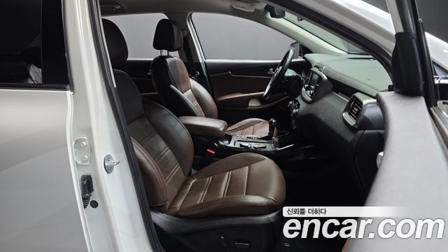 Kia Sorento 2016 — photo 11