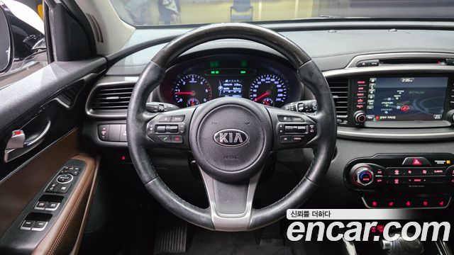 Kia Sorento 2016 — photo 13