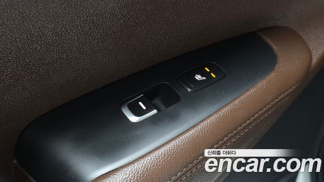 Kia Sorento 2016 — photo 19