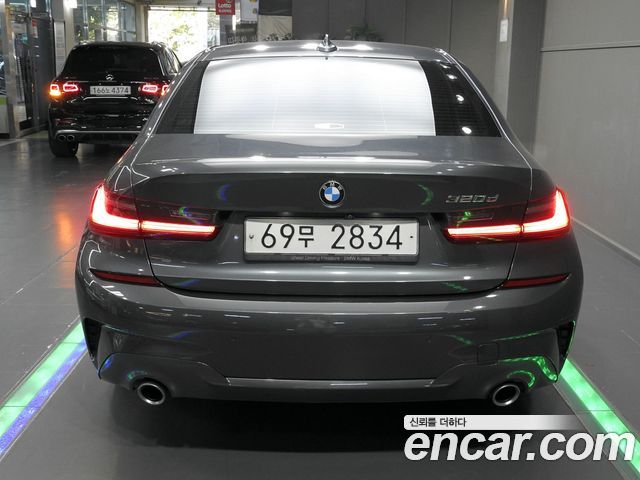 BMW 3-Series 2019 — photo 4