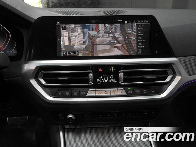 BMW 3-Series 2019 — photo 16