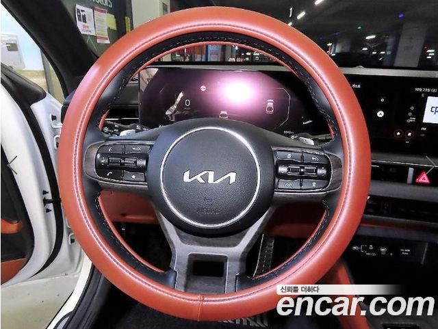 Kia K5 2026 — photo 8
