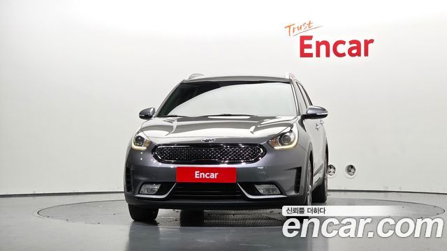 Kia Niro 2018 — photo 3