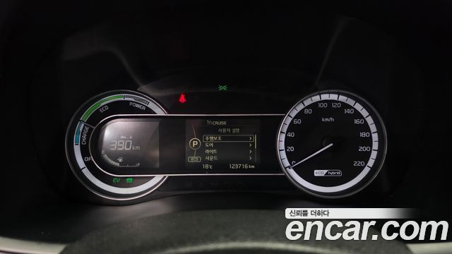 Kia Niro 2018 — photo 11