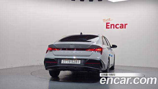 Hyundai AVANTE 2024 — photo 4