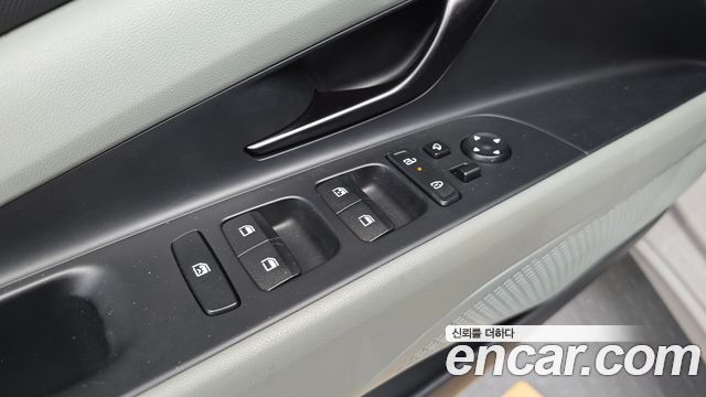 Hyundai AVANTE 2024 — photo 30