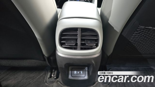 Hyundai AVANTE 2024 — photo 31