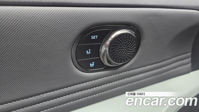 Hyundai AVANTE 2024 — photo 33