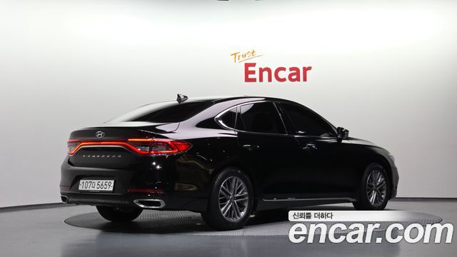 Hyundai Grandeur 2017 — photo 2