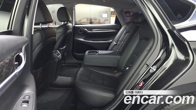 Hyundai Grandeur 2017 — photo 12