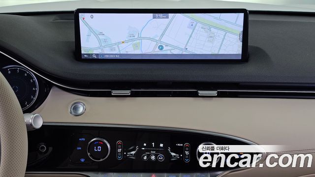Genesis GV70 2022 — photo 13