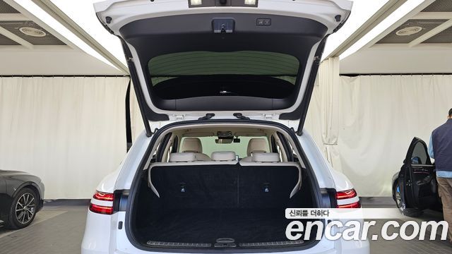 Genesis GV70 2022 — photo 20