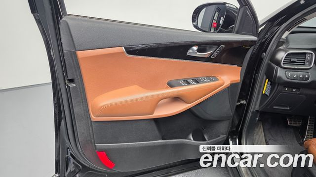 Kia Sorento 2018 — photo 14