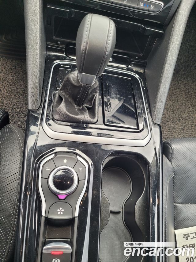 Renault Korea SM6 2016 — photo 10