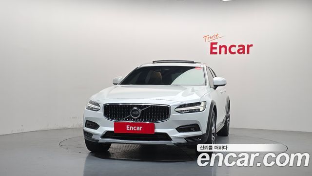 Volvo V90 2024 — photo 3
