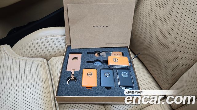 Volvo V90 2024 — photo 22