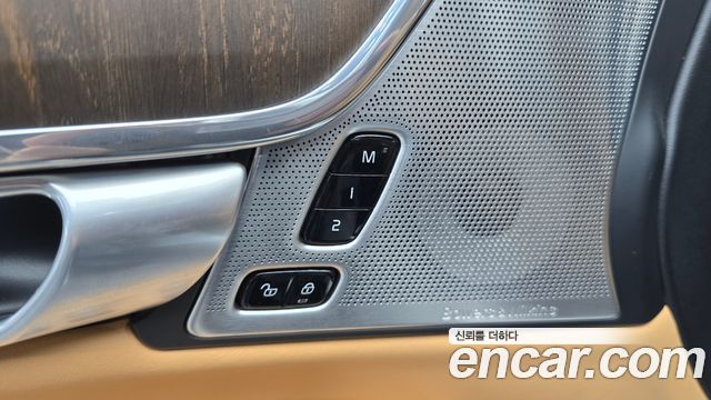 Volvo V90 2024 — photo 30