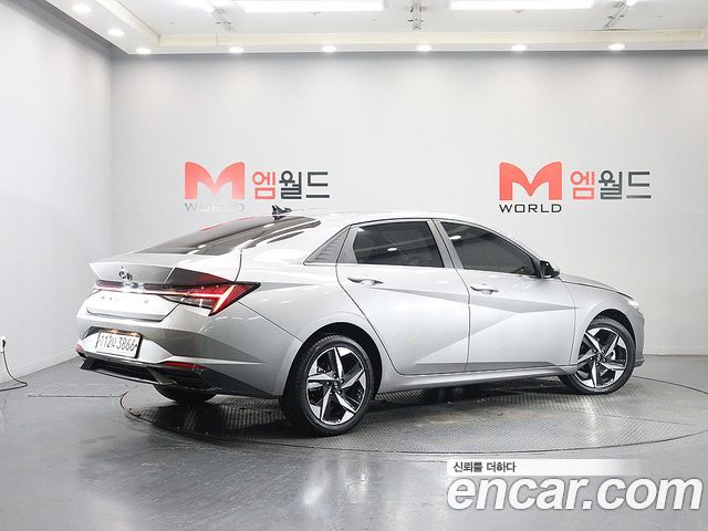 Hyundai AVANTE 2021 — photo 3