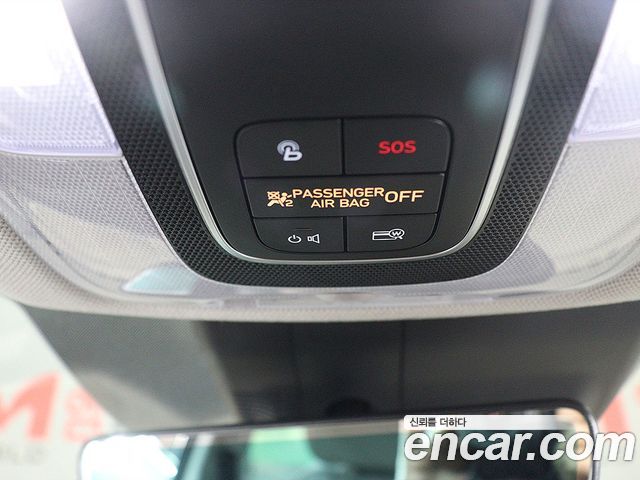 Hyundai AVANTE 2021 — photo 17