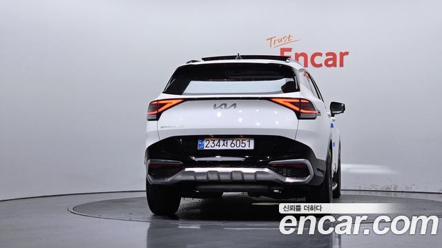 Kia Sportage 2023 — photo 4