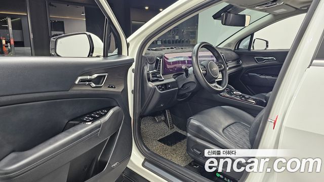 Kia Sportage 2023 — photo 10
