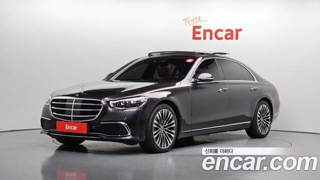 Mercedes-Benz S-Class 2022 — photo 1