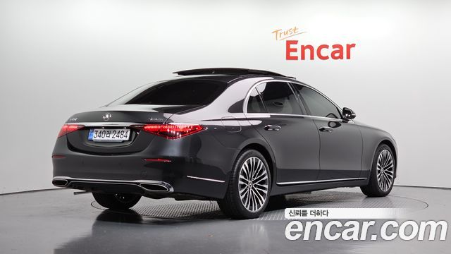 Mercedes-Benz S-Class 2022 — photo 2