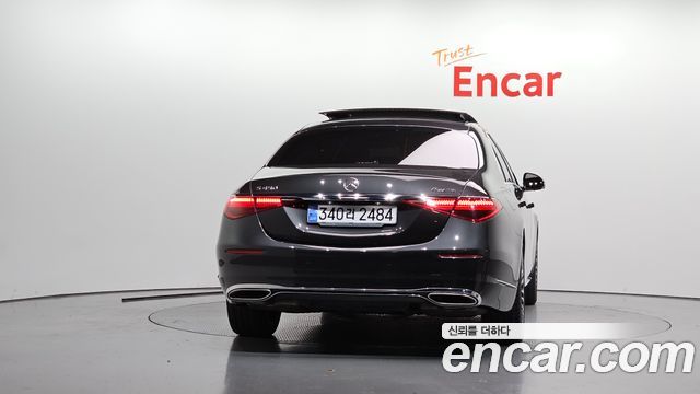 Mercedes-Benz S-Class 2022 — photo 4