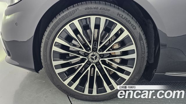 Mercedes-Benz S-Class 2022 — photo 5