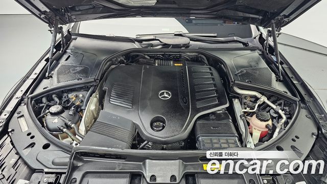 Mercedes-Benz S-Class 2022 — photo 6