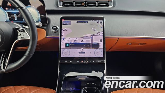 Mercedes-Benz S-Class 2022 — photo 19