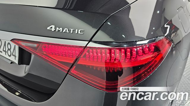 Mercedes-Benz S-Class 2022 — photo 9