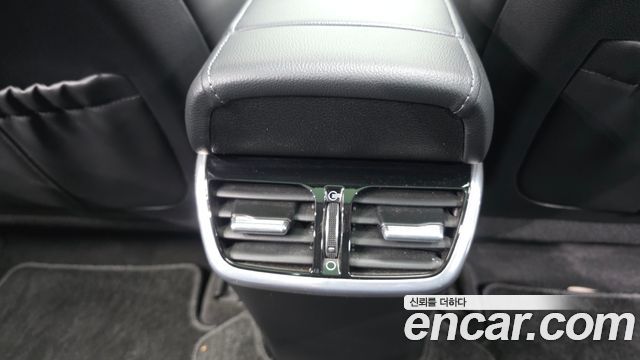 Hyundai Grandeur 2023 — photo 36