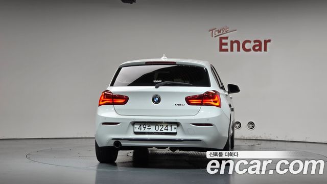 BMW 1-Series 2016 — photo 4