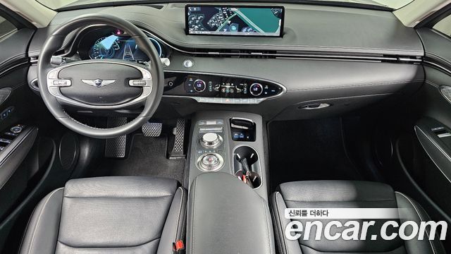 Genesis GV70 2023 — photo 10