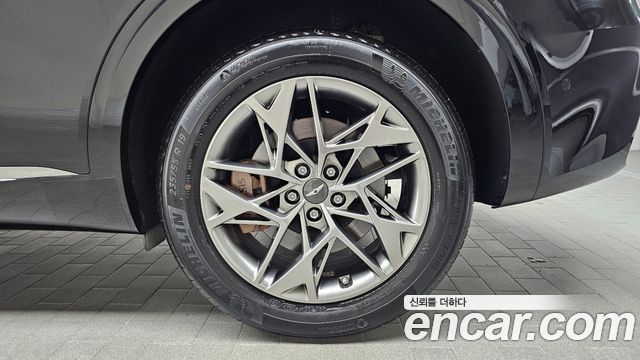 Genesis GV70 2023 — photo 7