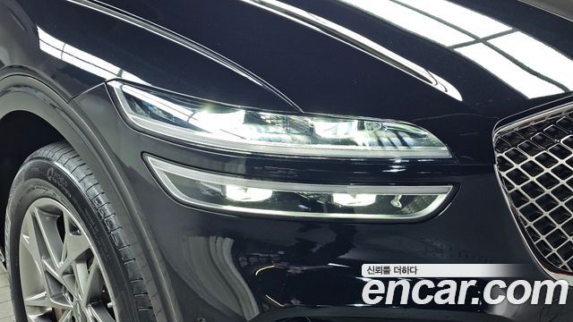 Genesis GV70 2023 — photo 8