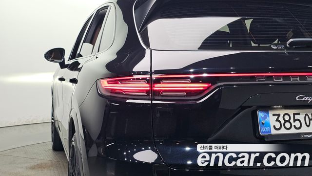 Porsche Cayenne 2019 — photo 9