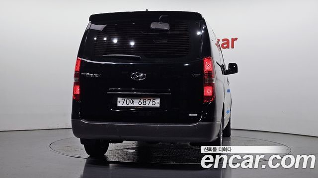 Hyundai Starex 2016 — photo 4