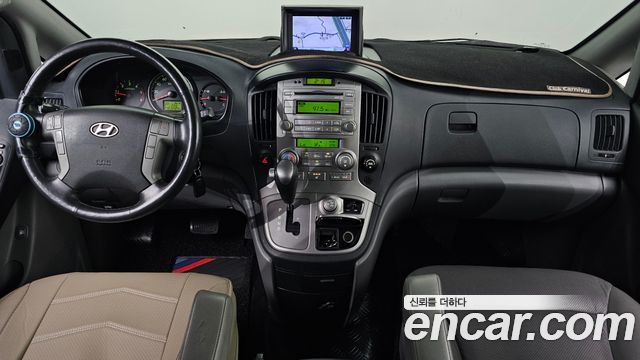 Hyundai Starex 2016 — photo 7