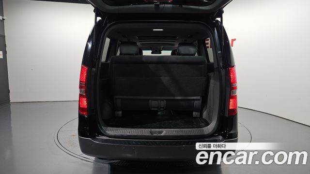 Hyundai Starex 2016 — photo 20