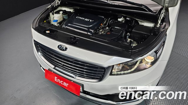 Kia Canival 2017 — photo 6