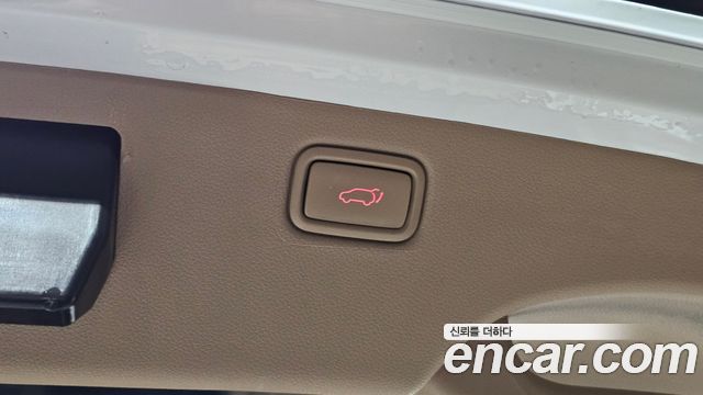 Kia Canival 2017 — photo 30