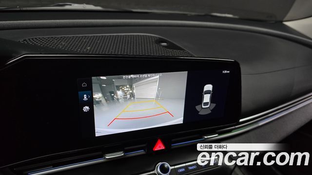 Hyundai AVANTE 2021 — photo 20