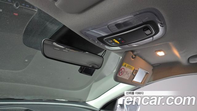 Hyundai AVANTE 2021 — photo 26