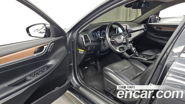 Hyundai Grandeur 2018 — photo 10