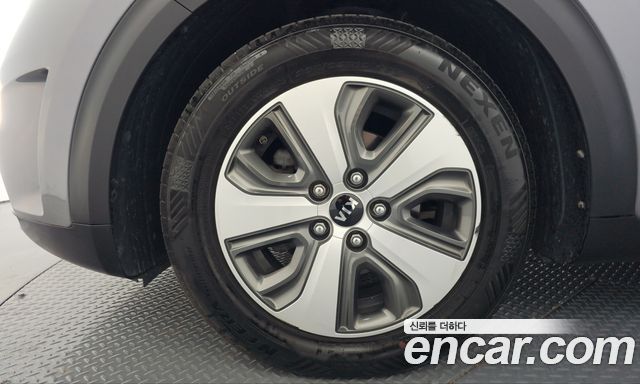 Kia Niro 2018 — photo 5