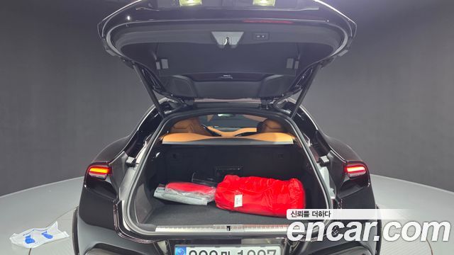 Ferrari Purosangue 2025 — photo 20