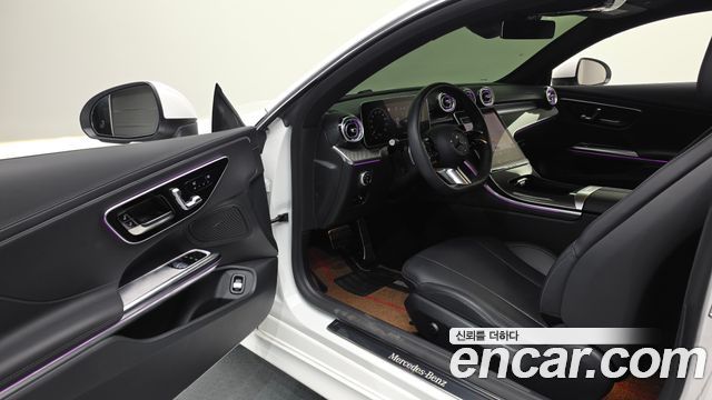 Mercedes-Benz CLE-Class 2024 — photo 13